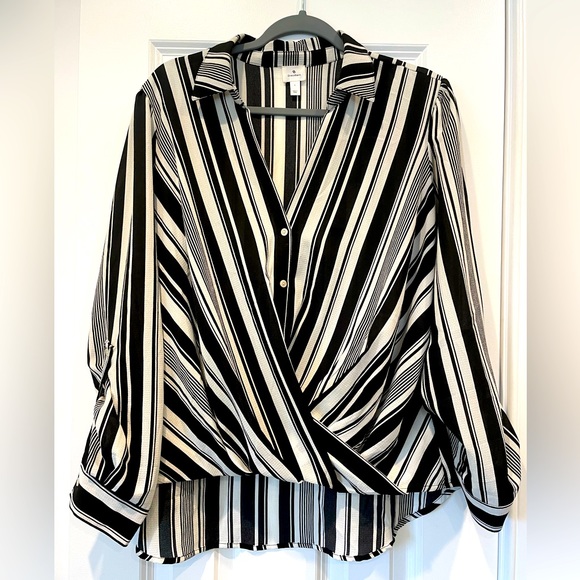 Dress Barn Tops - Dress Barn Women’s L Black & White Striped Blouse Top Shirt Worn Once